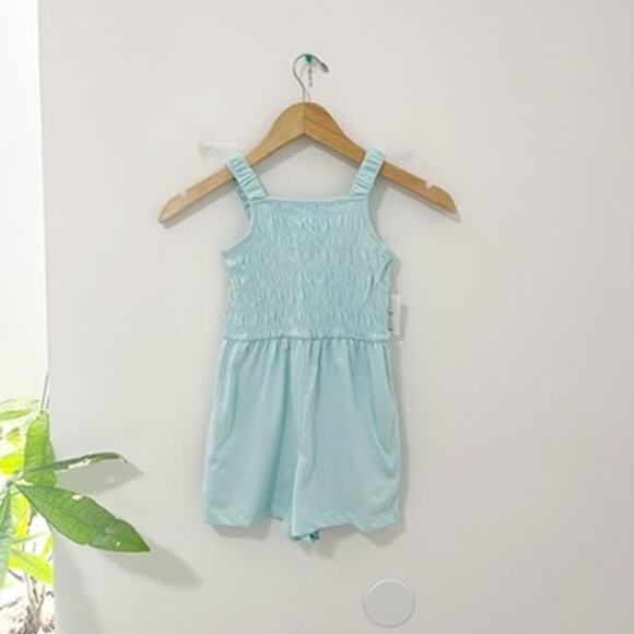 NEW Old Navy Girls Light Blue Smocked Romper Size Small - Picture 1 of 6
